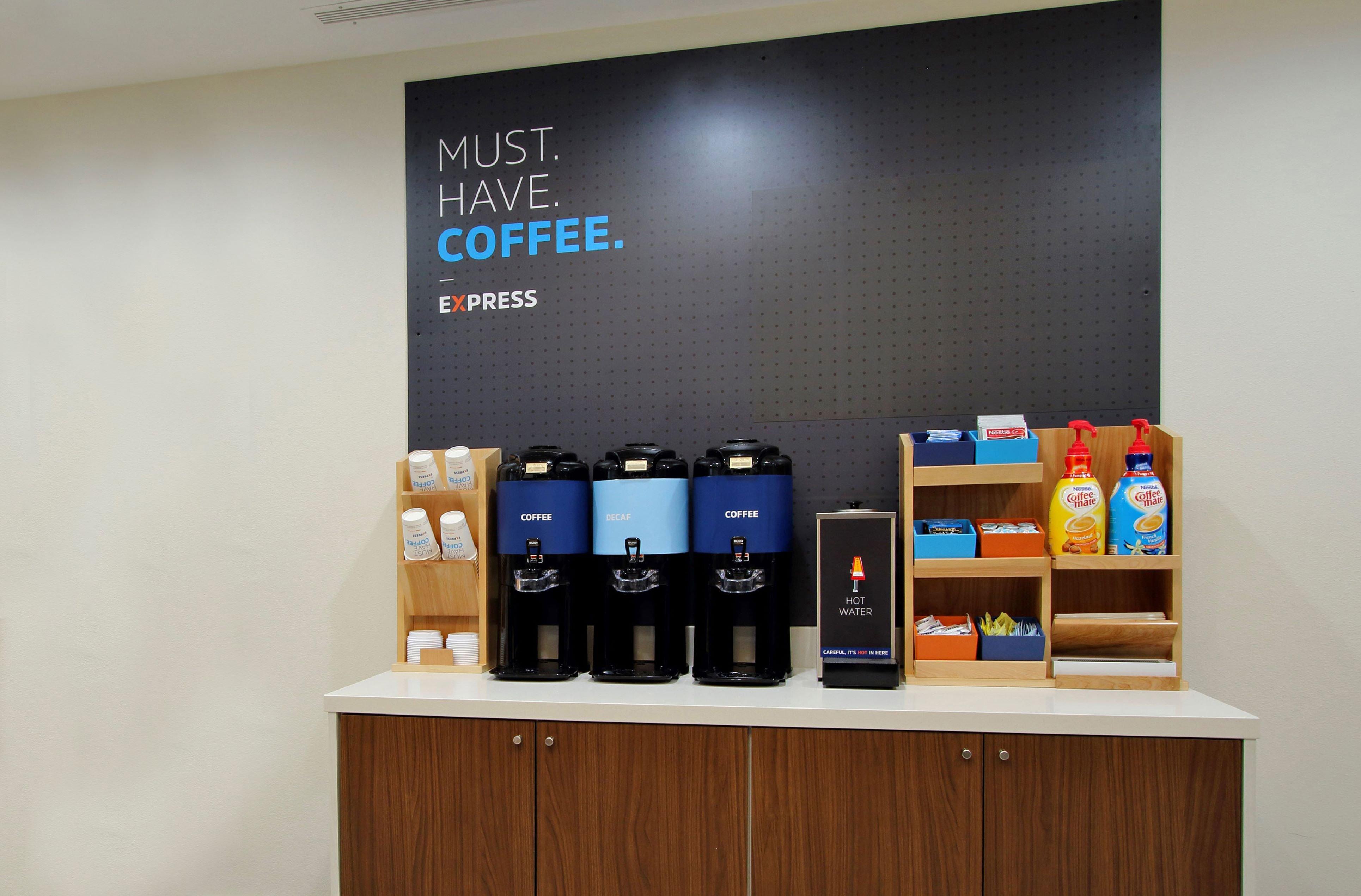 Holiday Inn Express & Suites Great Bend By Ihg Экстерьер фото